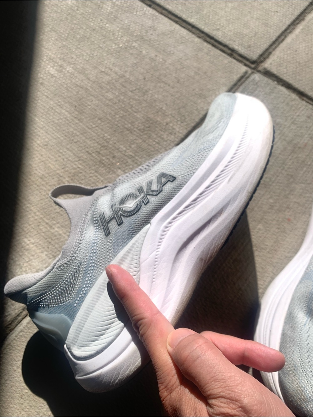 Hoka skyward laceless